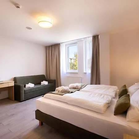 Lipa Hotel Lipany